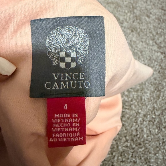 NWT Vince Camuto Pink V-Neck Sleeveless Ruffle Trim mini Dress Women’s Size 4 - Picture 4 of 11